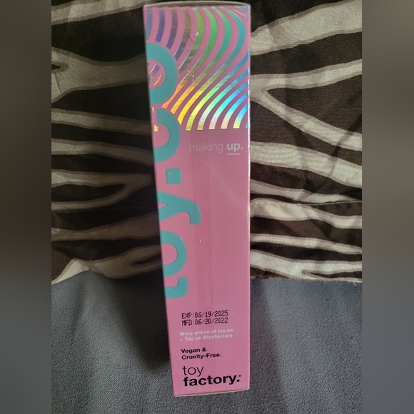 BNIB TOY FACTORY Superset Hyaluronic Acid Setting Spray Serum - Picture 4 of 6